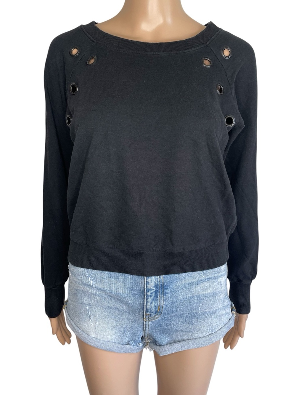 Y2K Forever21 Black Grommet Detail Crewneck Long Sleeve Pullover Sweatshirt